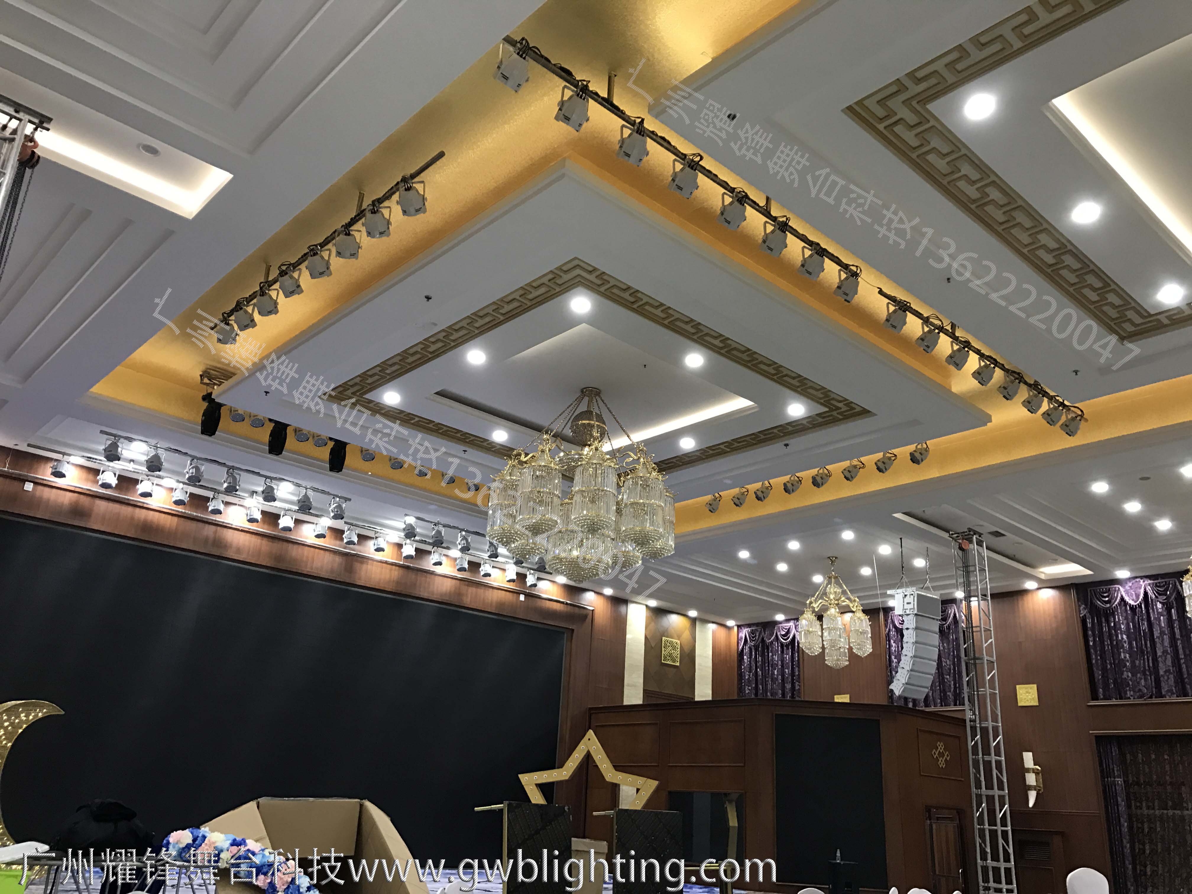 广州耀锋舞台科技宴会厅案例：瓦房店2号厅